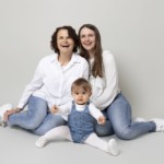 Famille posant au studio bérengère à Montesson